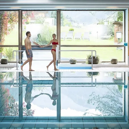 Posthotel Roessle Отель Гашум