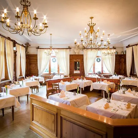 Отель Posthotel Roessle Гашум