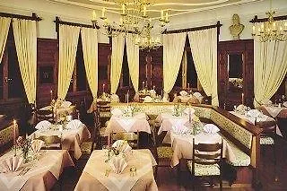 Отель Posthotel Roessle Гашум