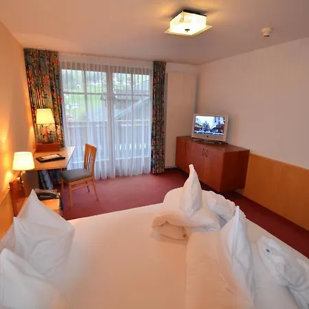 Posthotel Rössle 4*