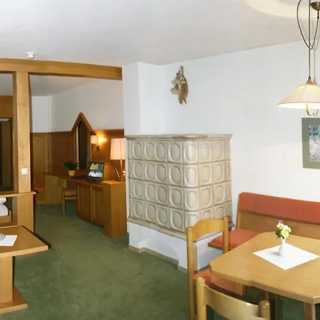 Posthotel Roessle Hotel 4*