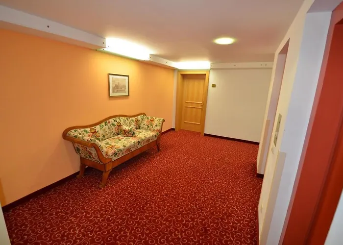 Posthotel Roessle 4*